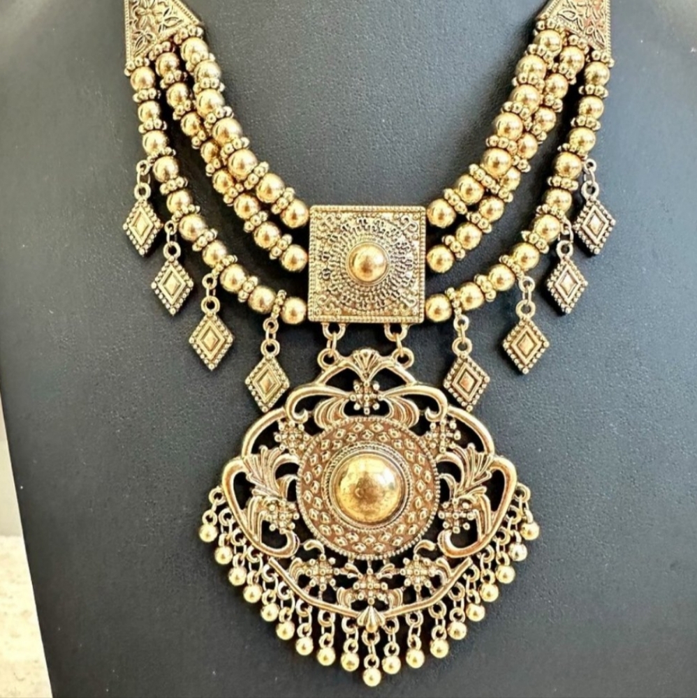 ***SALE*** Gold Tone Statement Tribal Ethnic Gypsy Necklace